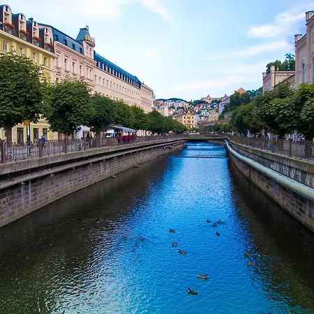 Lägenhet Rezidence Moser *